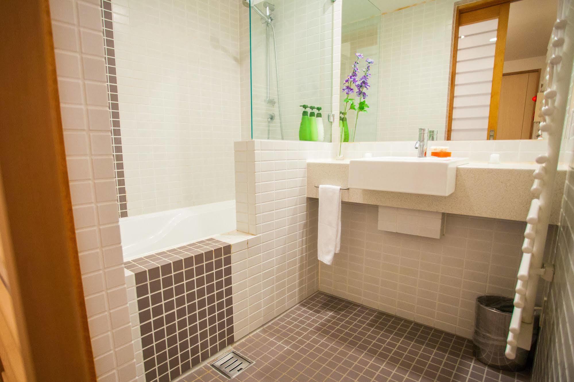 ยูกิยามะ อพาร์ตเมนต์ Apartment โอมาการิ ภายนอก รูปภาพ